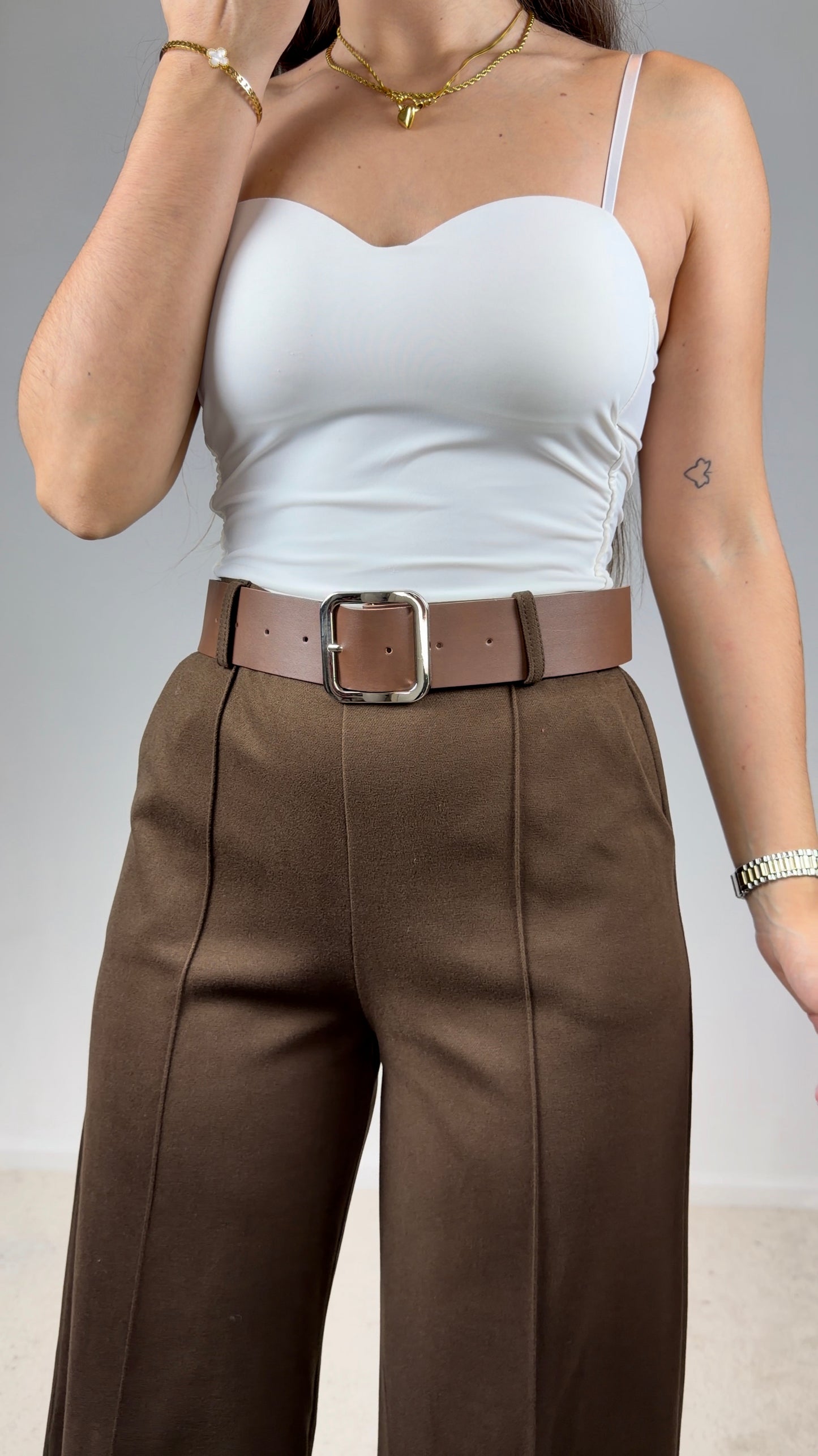 Calças em fazenda macia