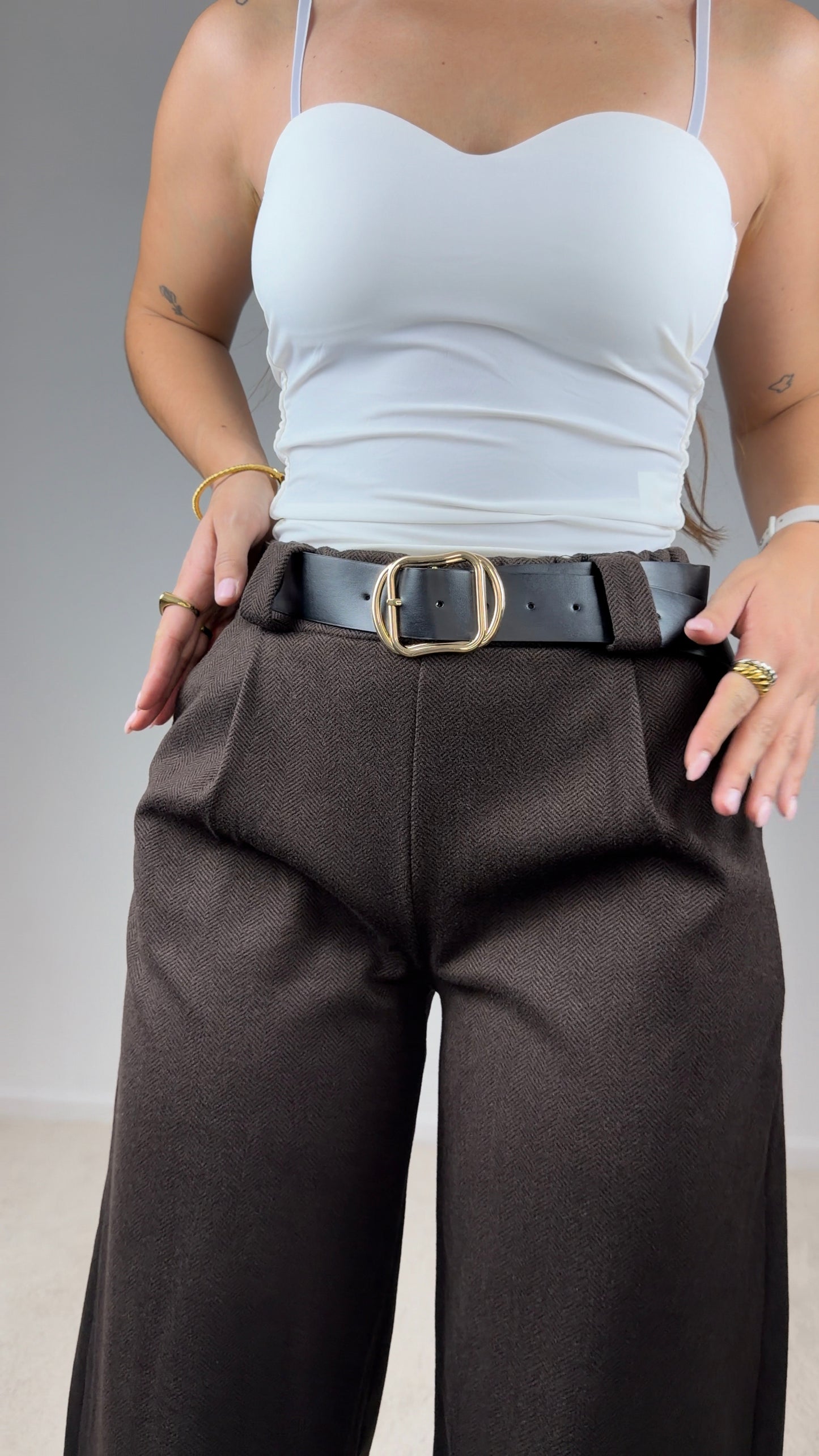 Pantalonas em fazenda macia com carda