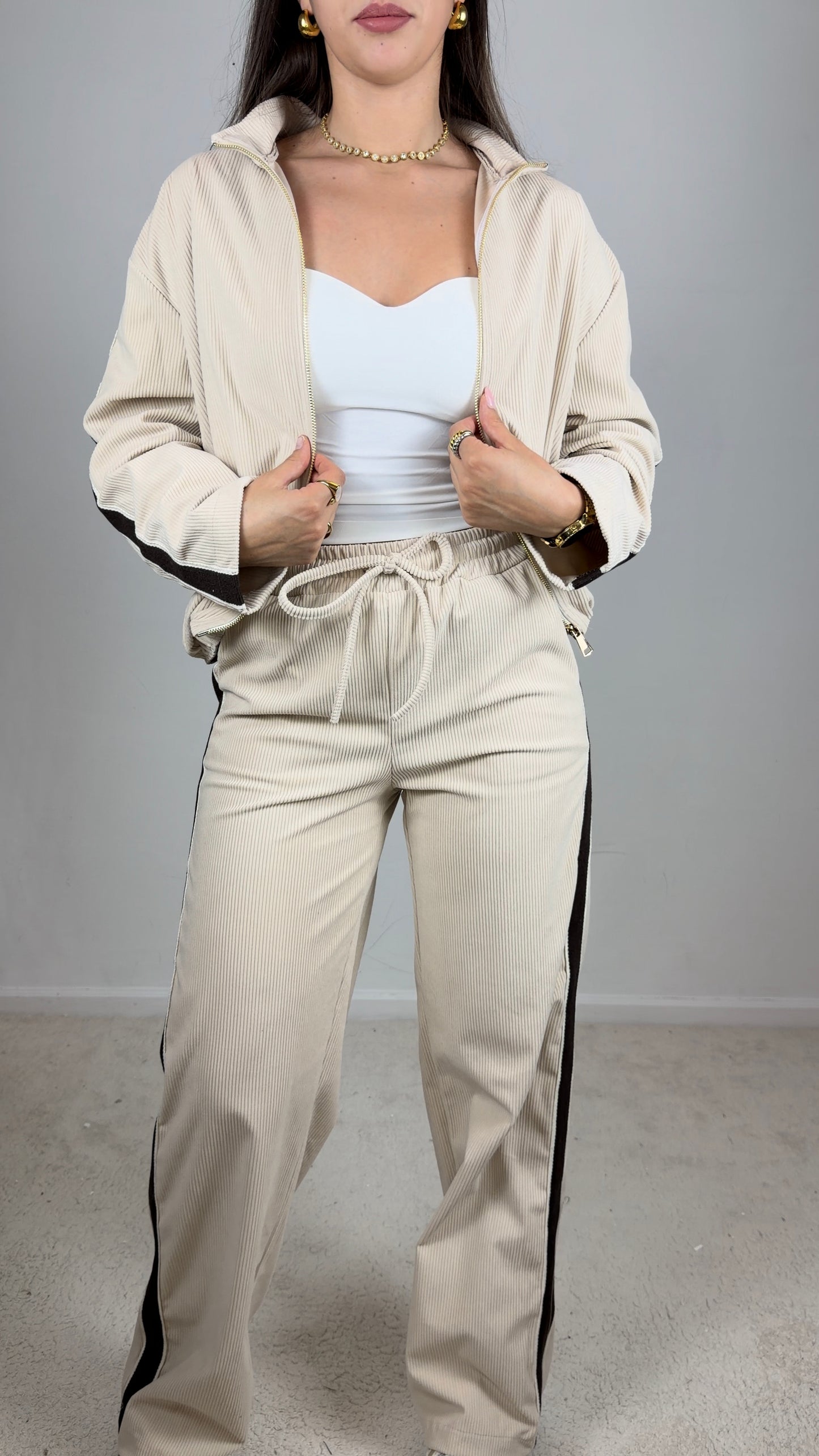 Conjunto bombazine