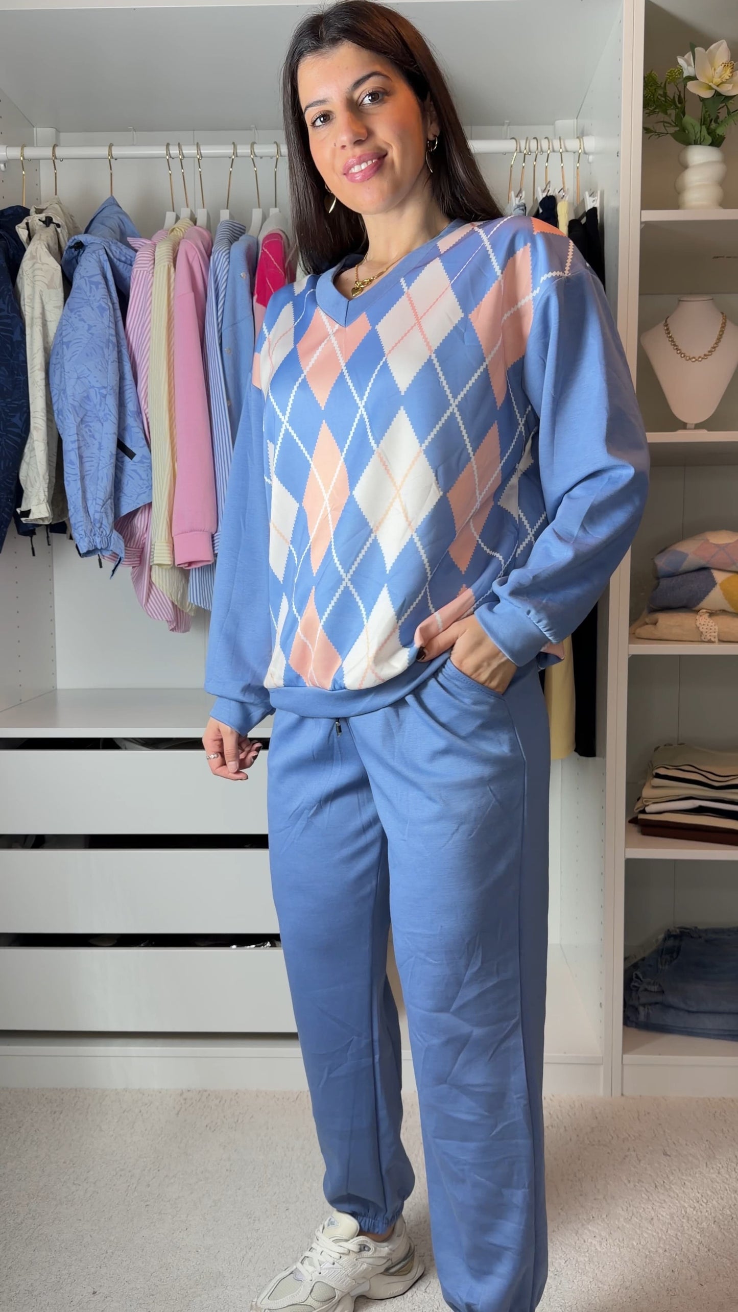 Conjunto fato de treino