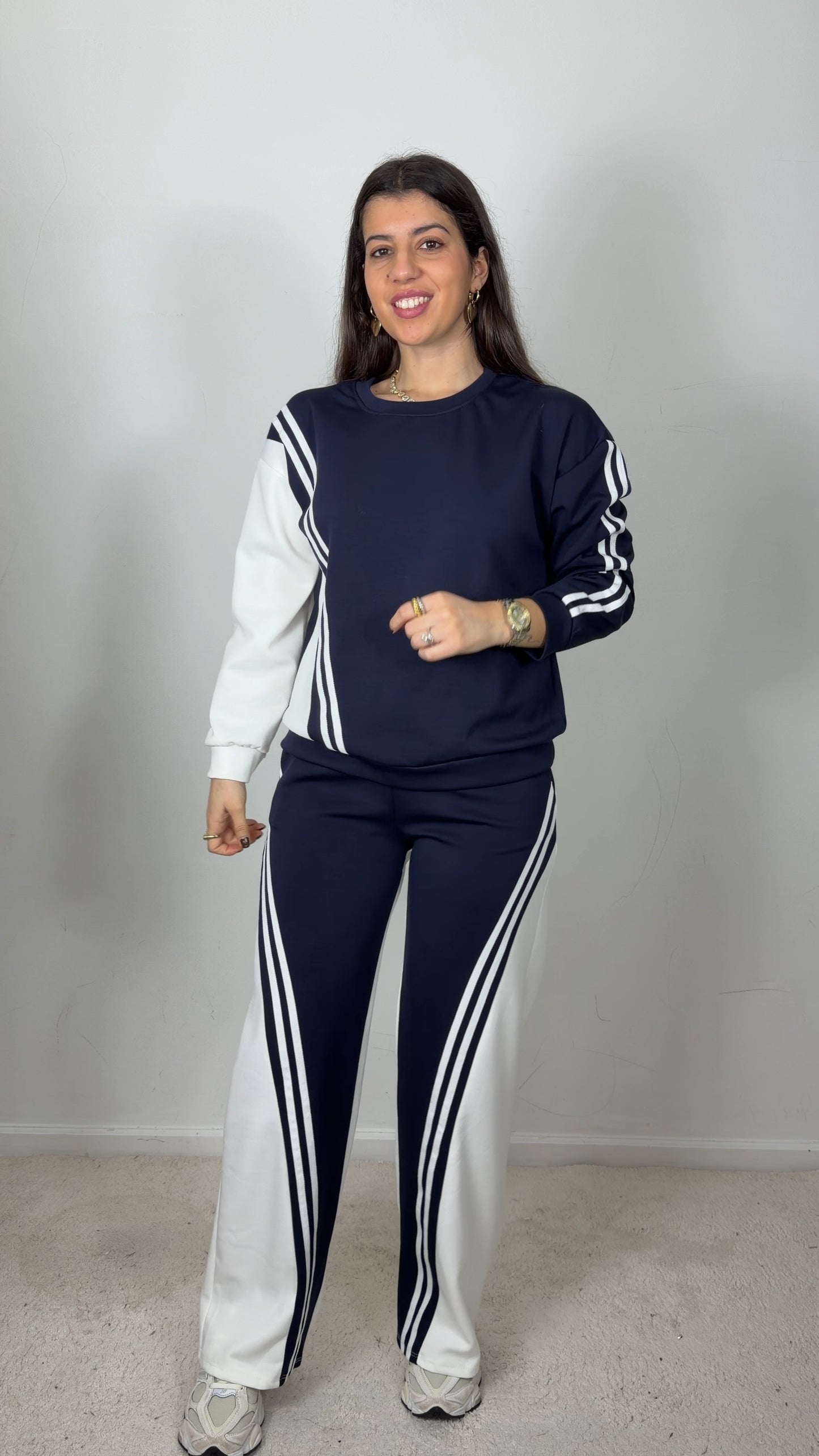 Conjunto fato de treino