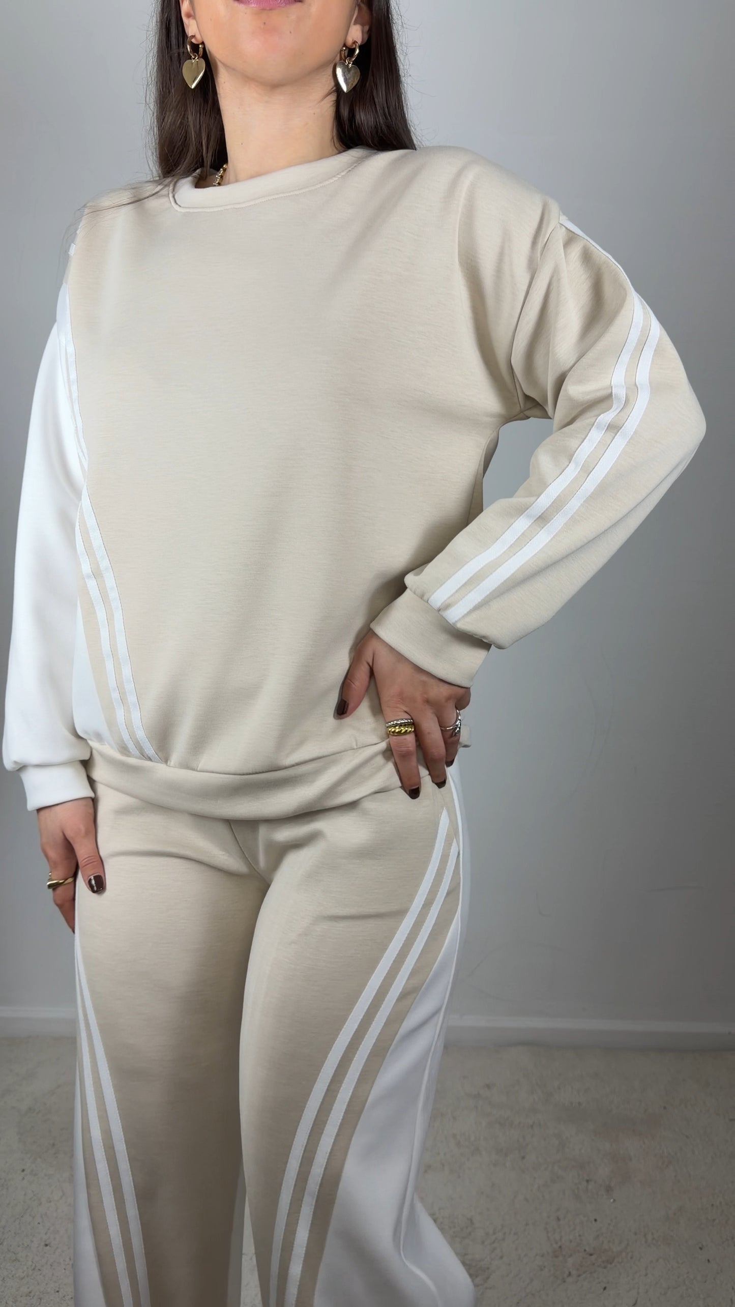 Conjunto fato de treino