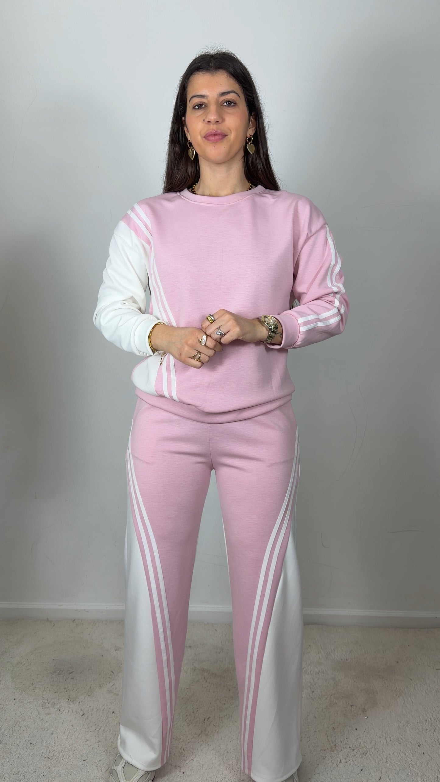 Conjunto fato de treino