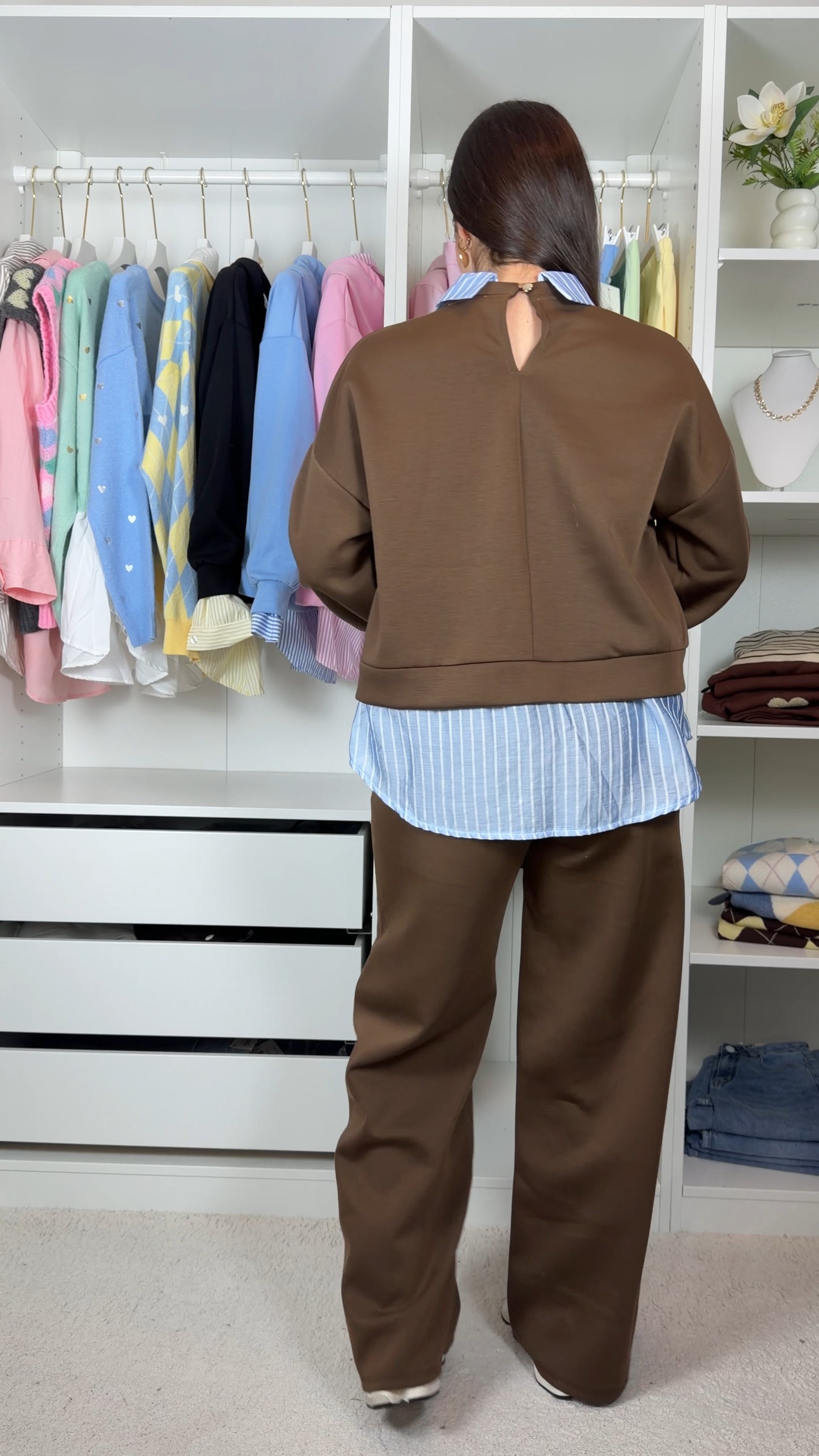 Conjunto fato de treino