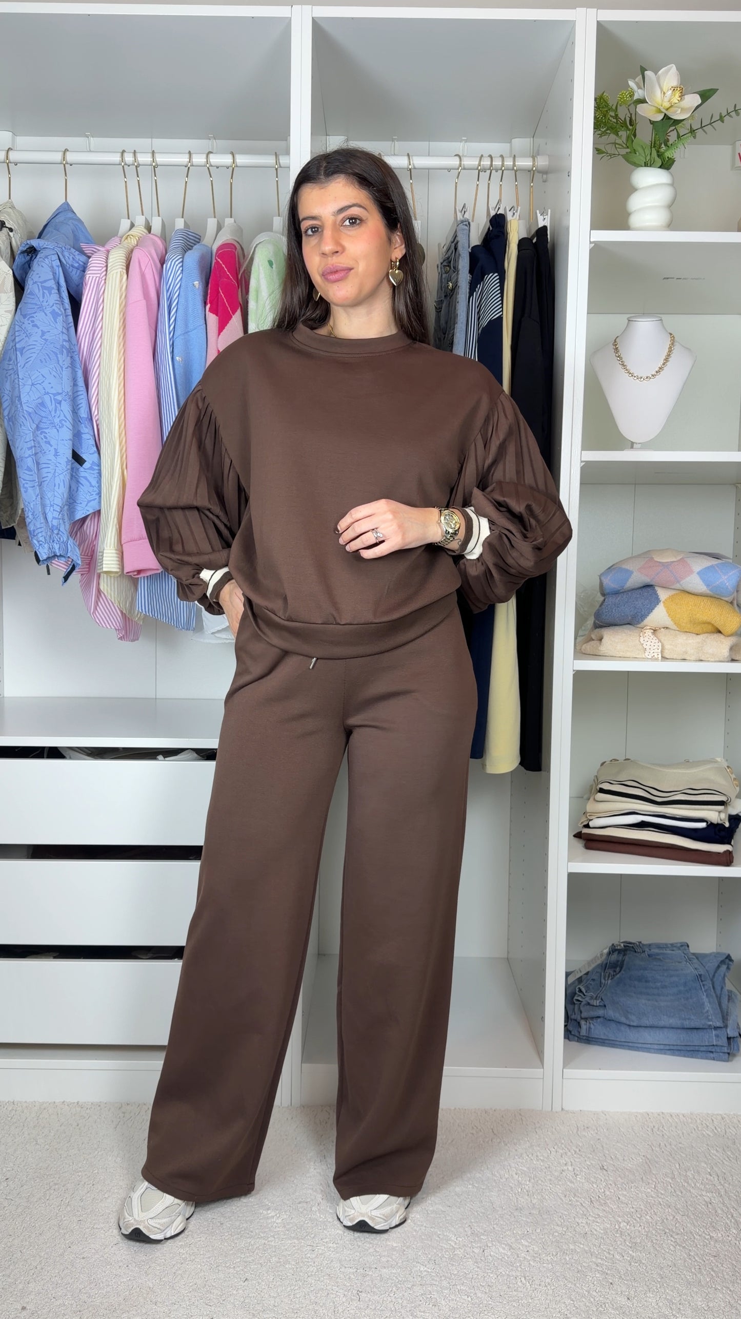 Conjunto fato de treino