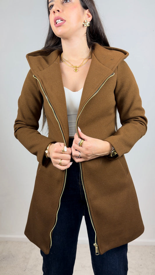 Casaco de fazenda com carapuço