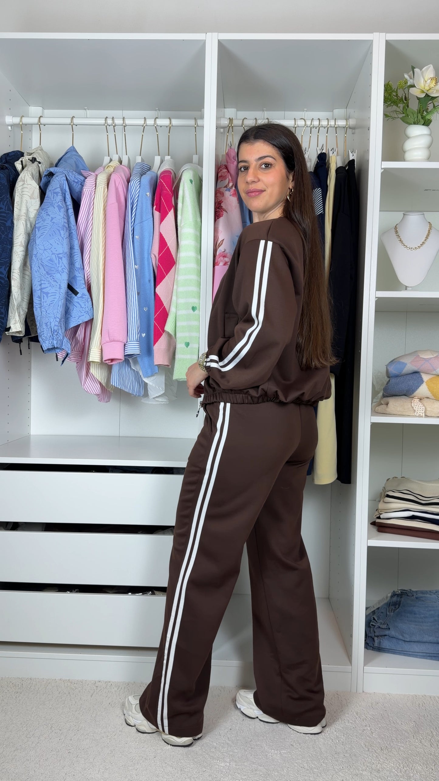 Conjunto fato de treino