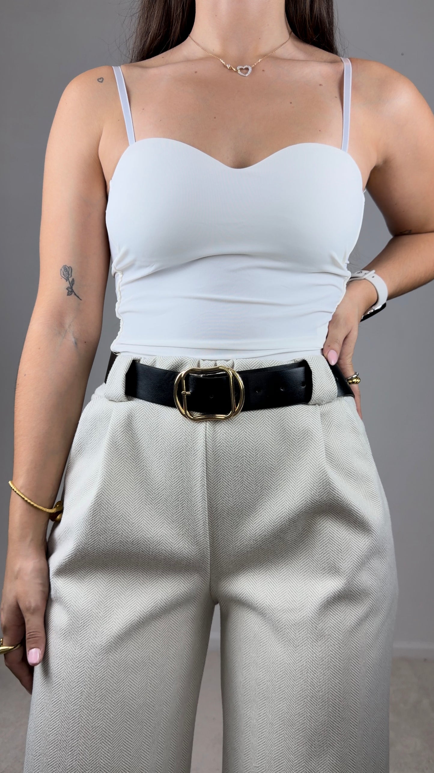 Pantalonas em fazenda macia com carda