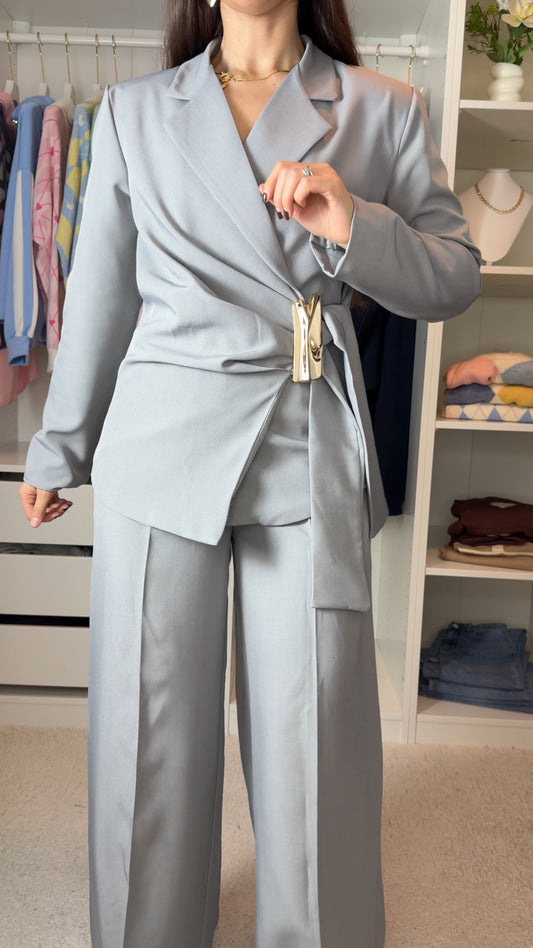 Fato inspiração zara