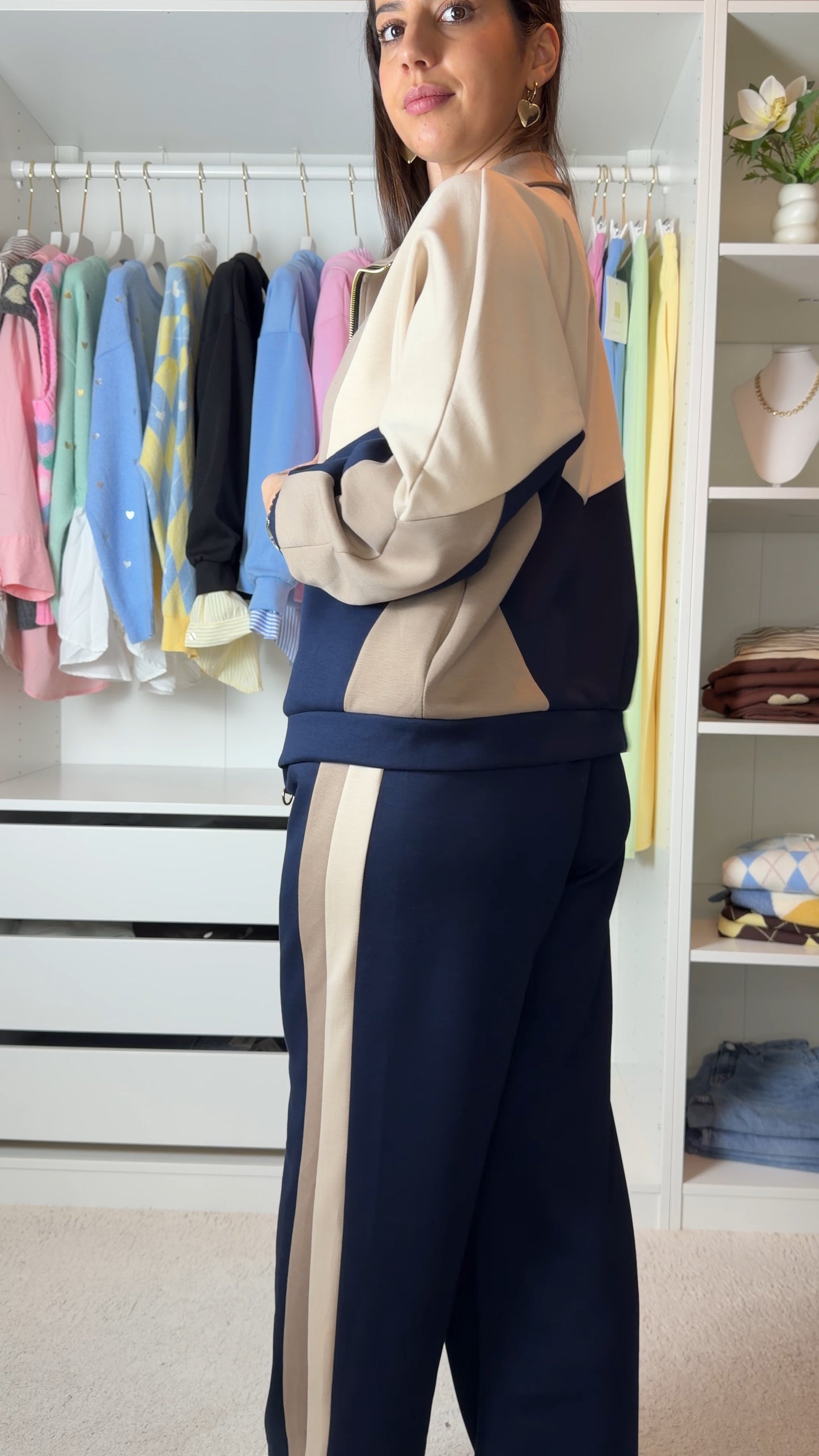 Conjunto fato de treino