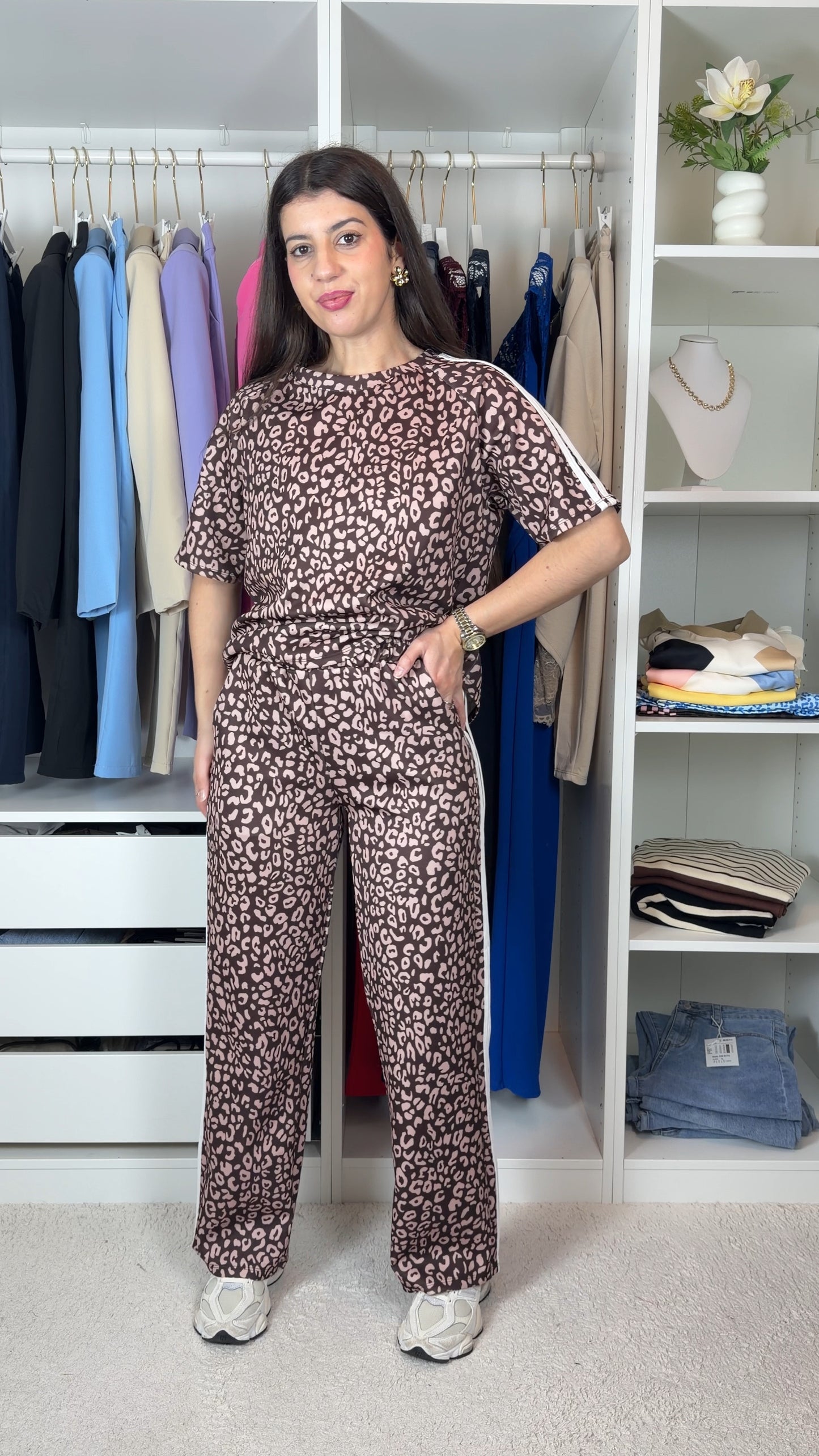 Conjunto fato de treino