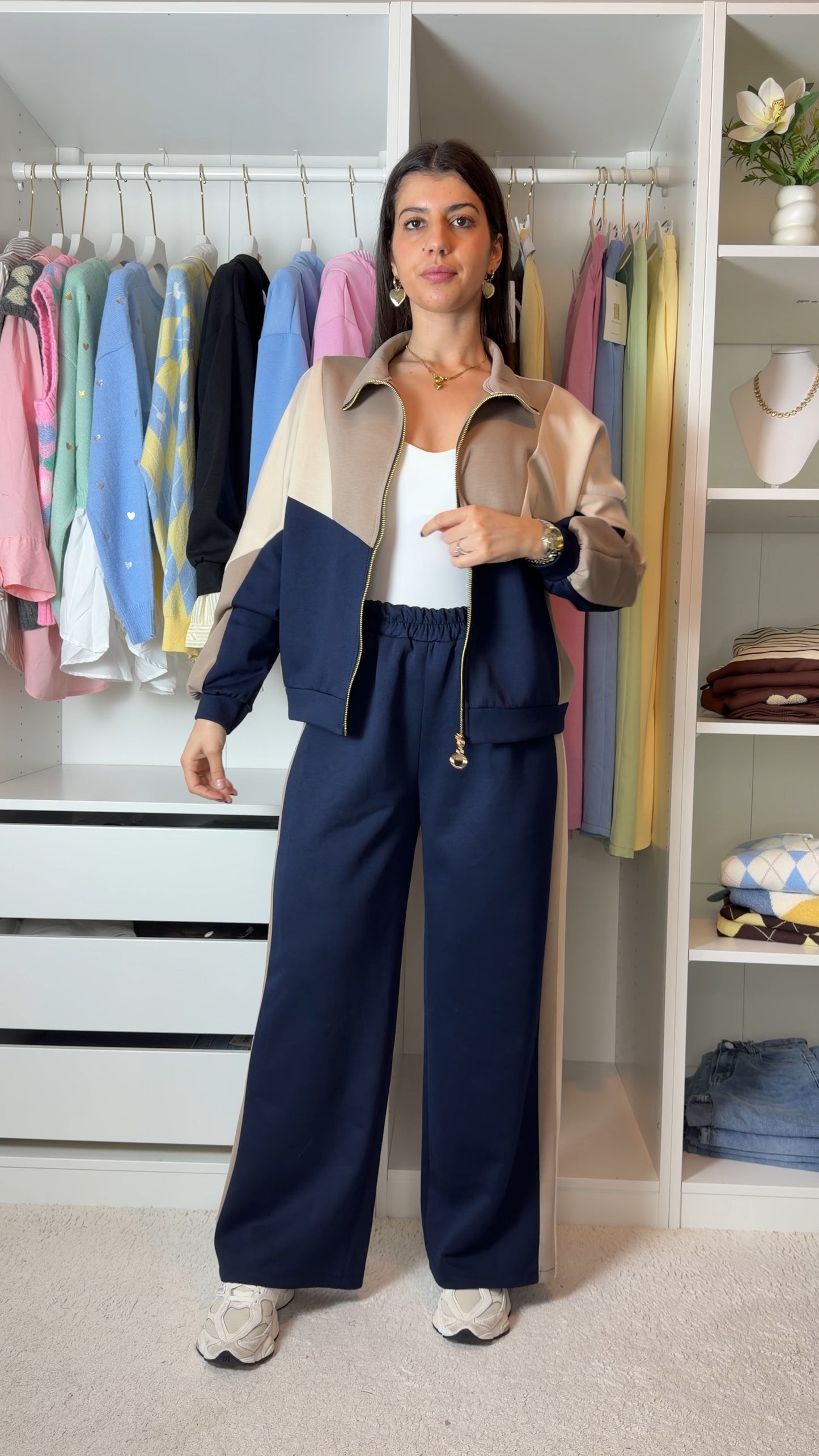 Conjunto fato de treino