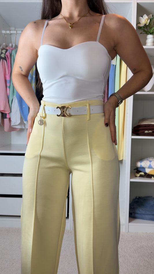 Pantalonas com cinto