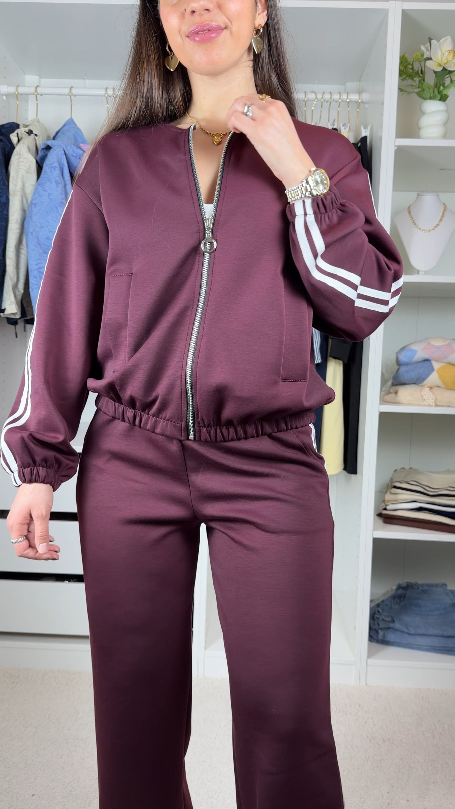 Conjunto fato de treino