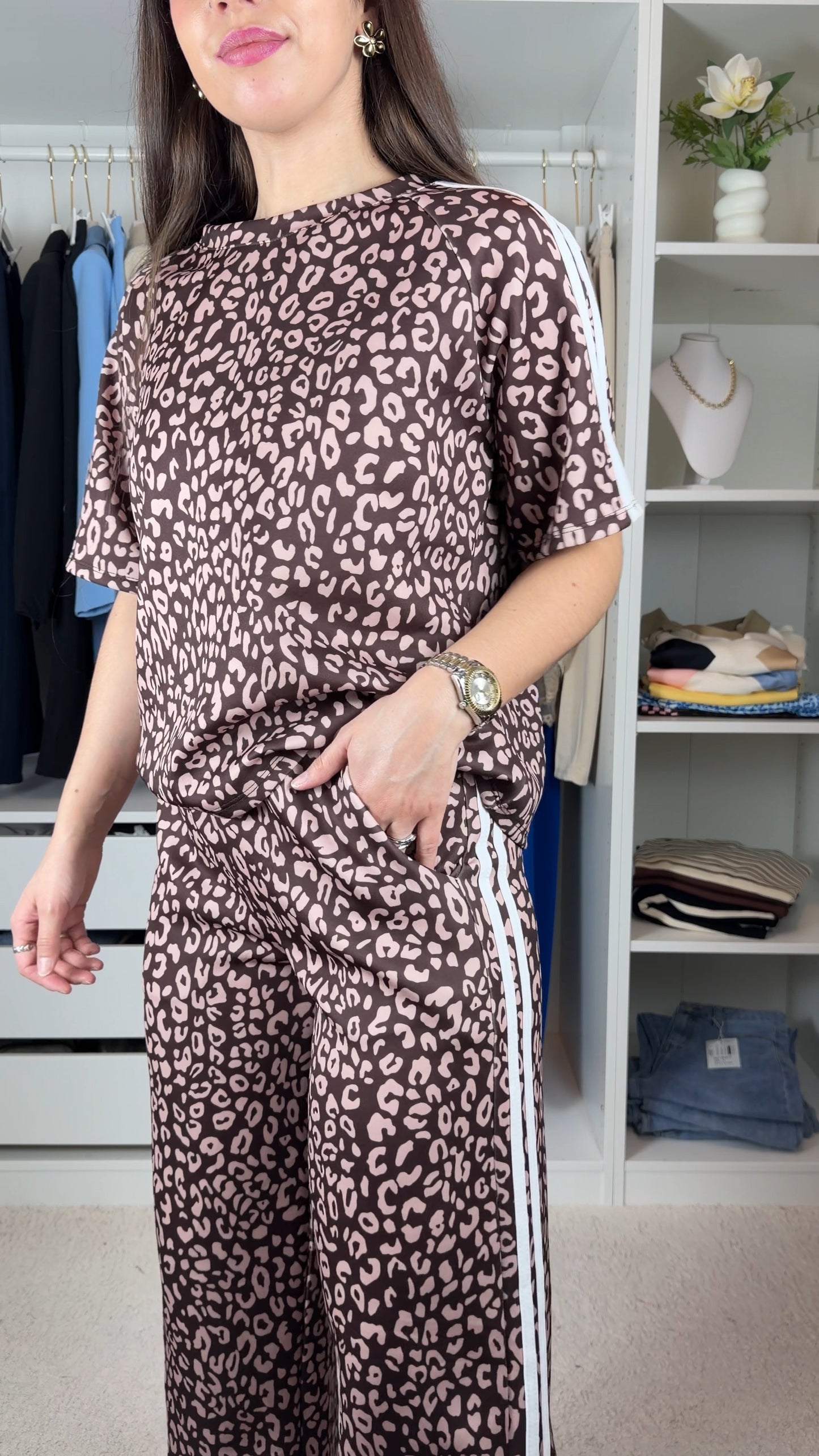 Conjunto fato de treino