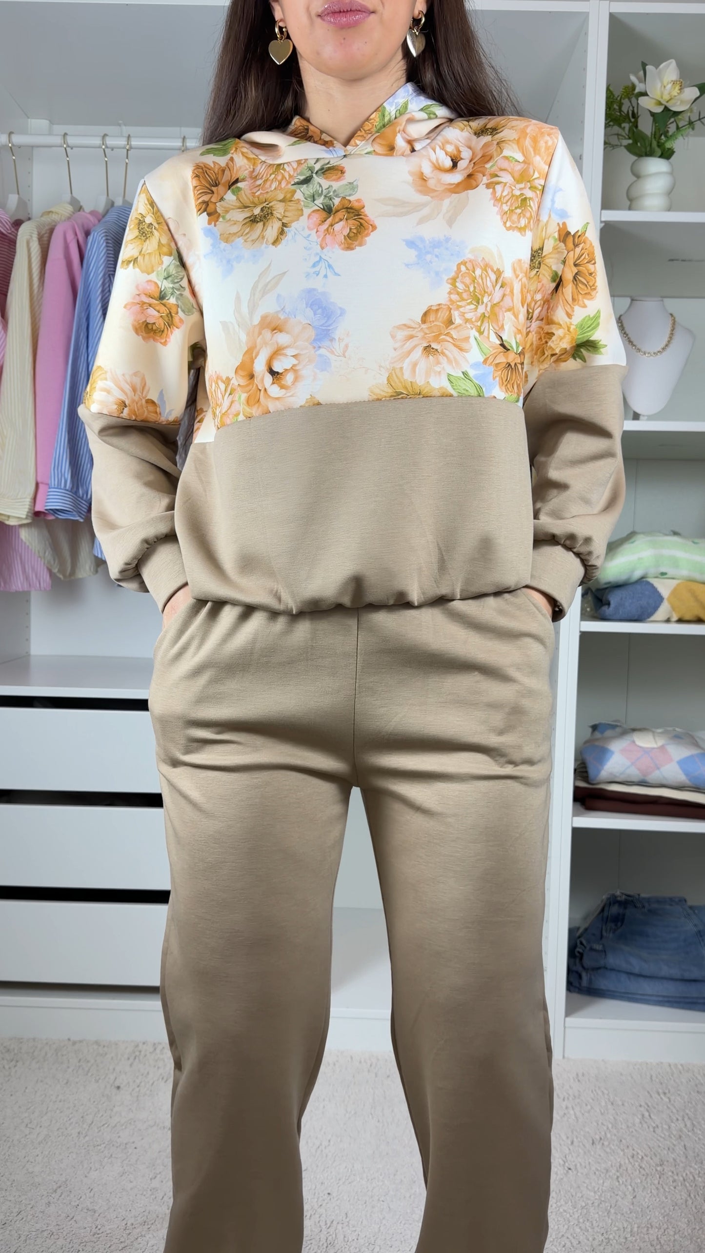 Conjunto fato de treino