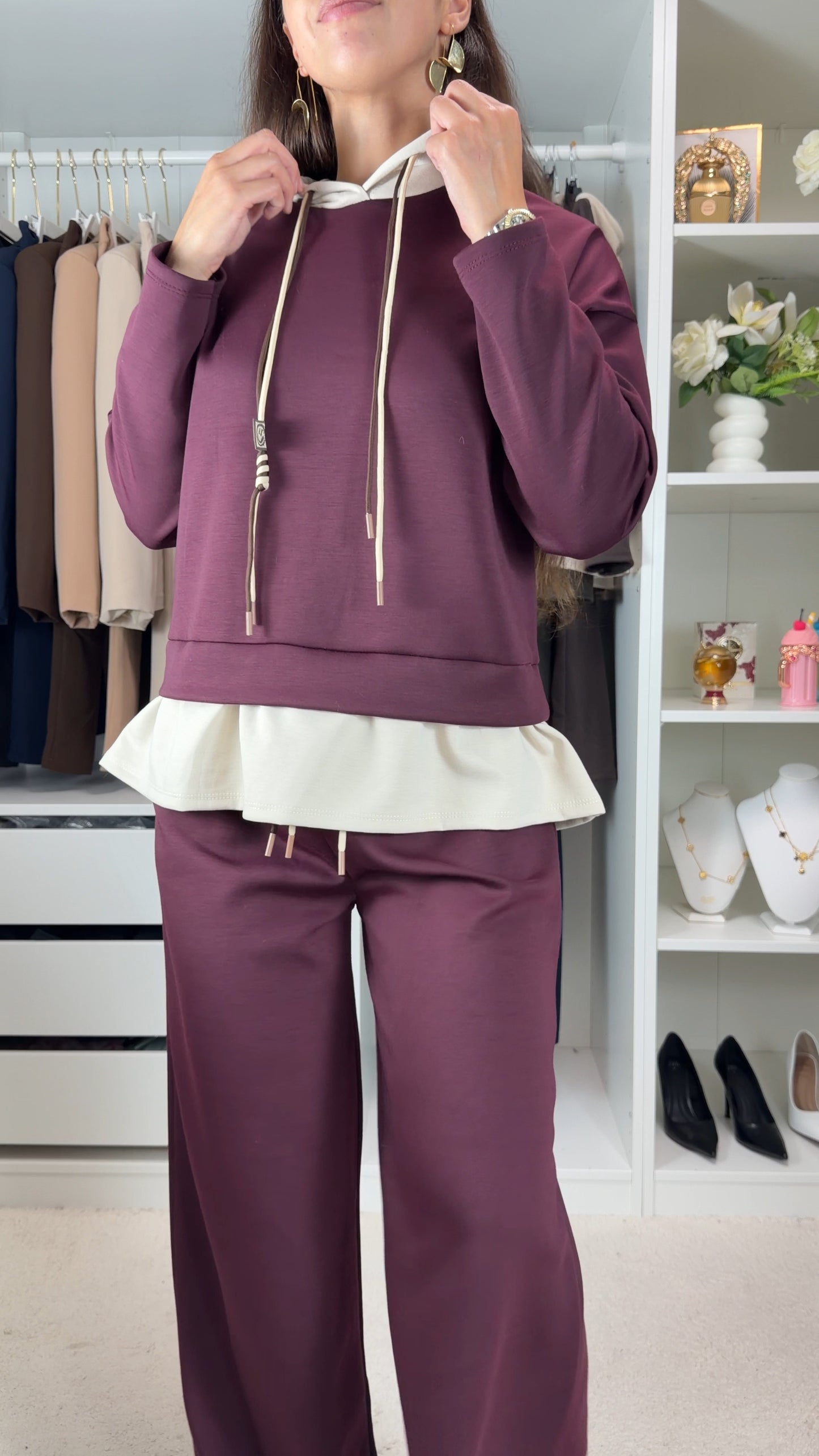 Conjunto fato de treino