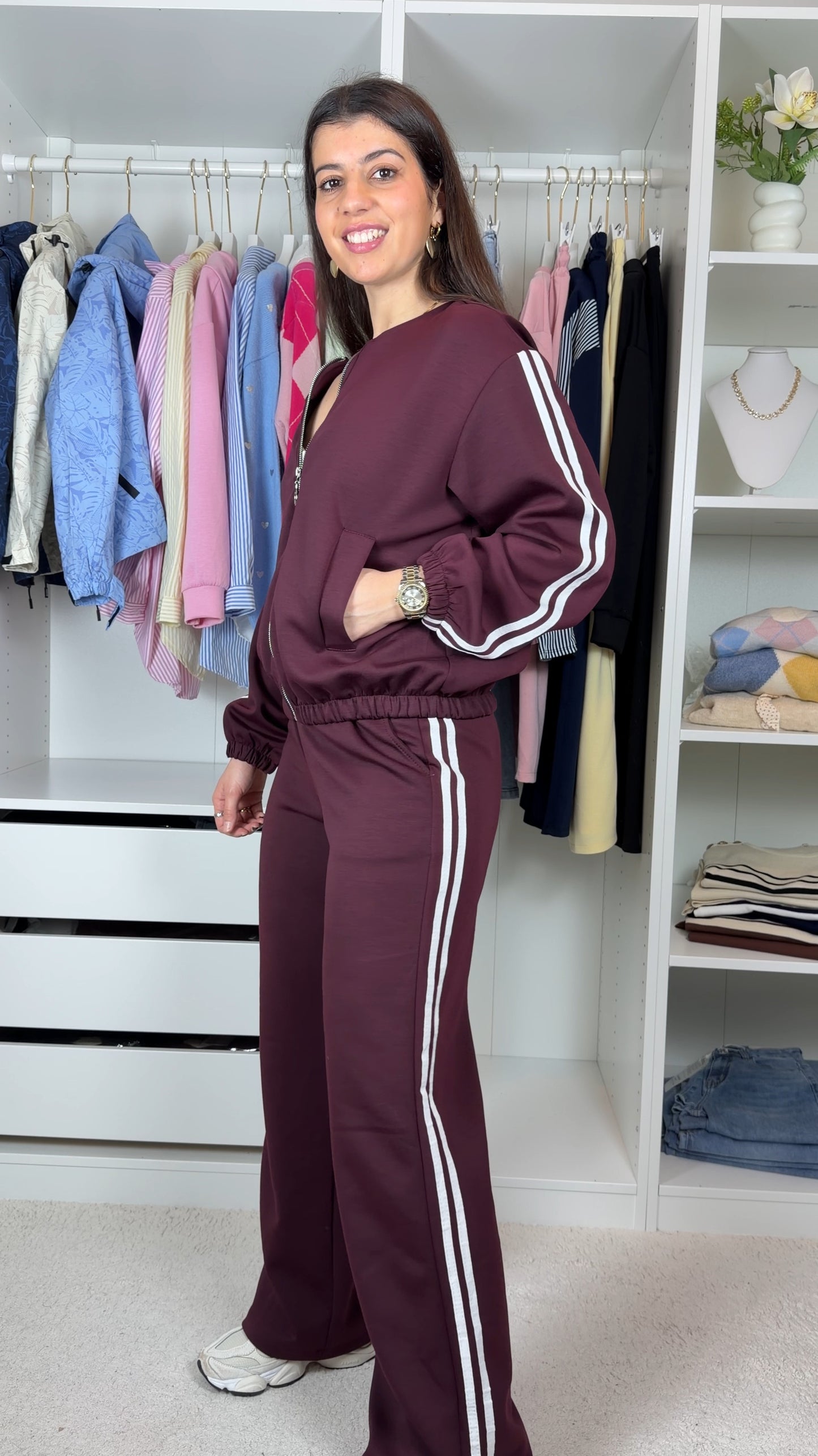 Conjunto fato de treino