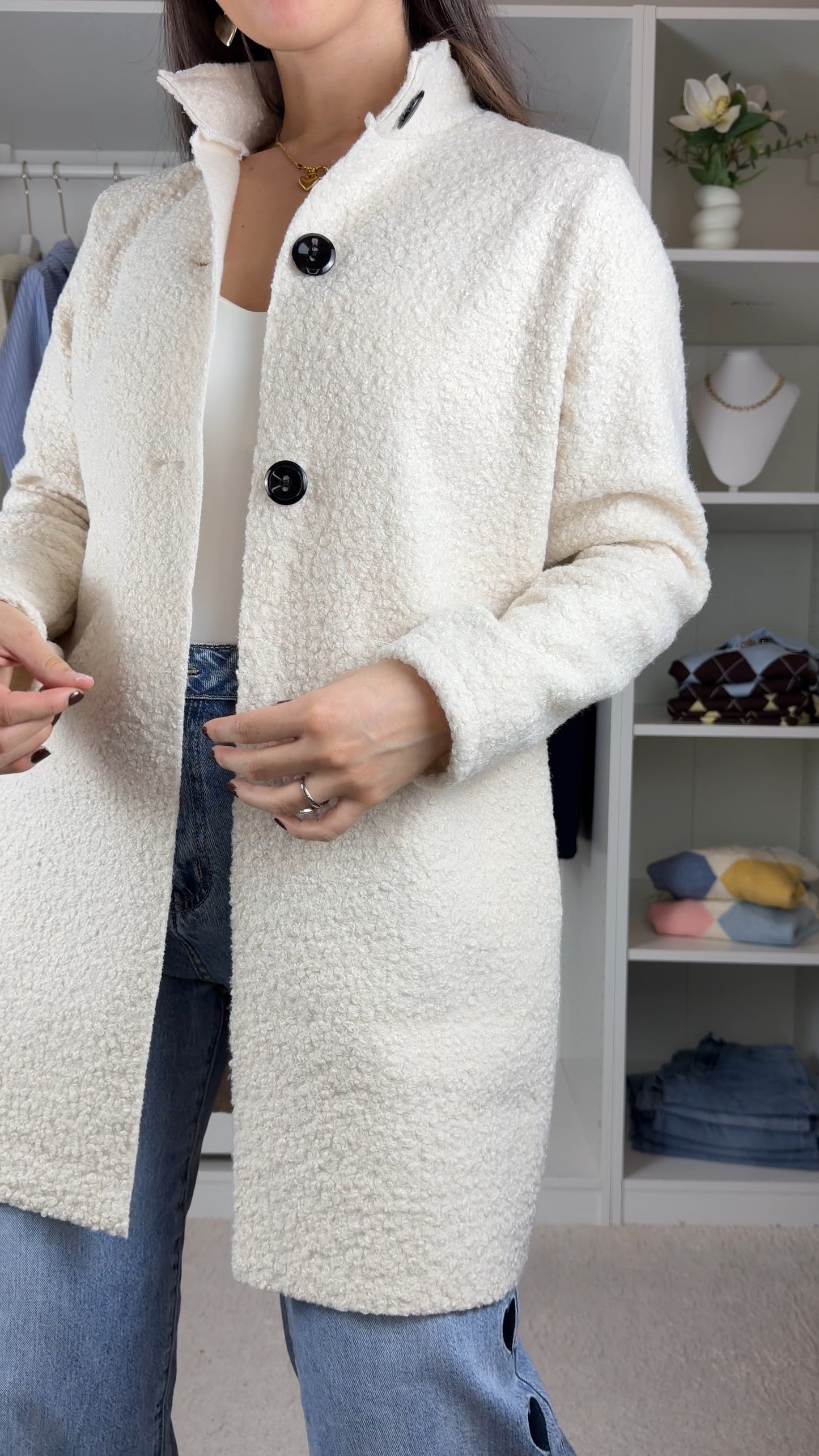 Casaco em pelo de ovelha