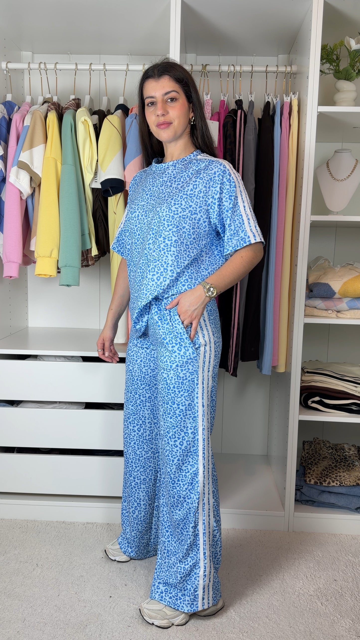 Conjunto fato de treino