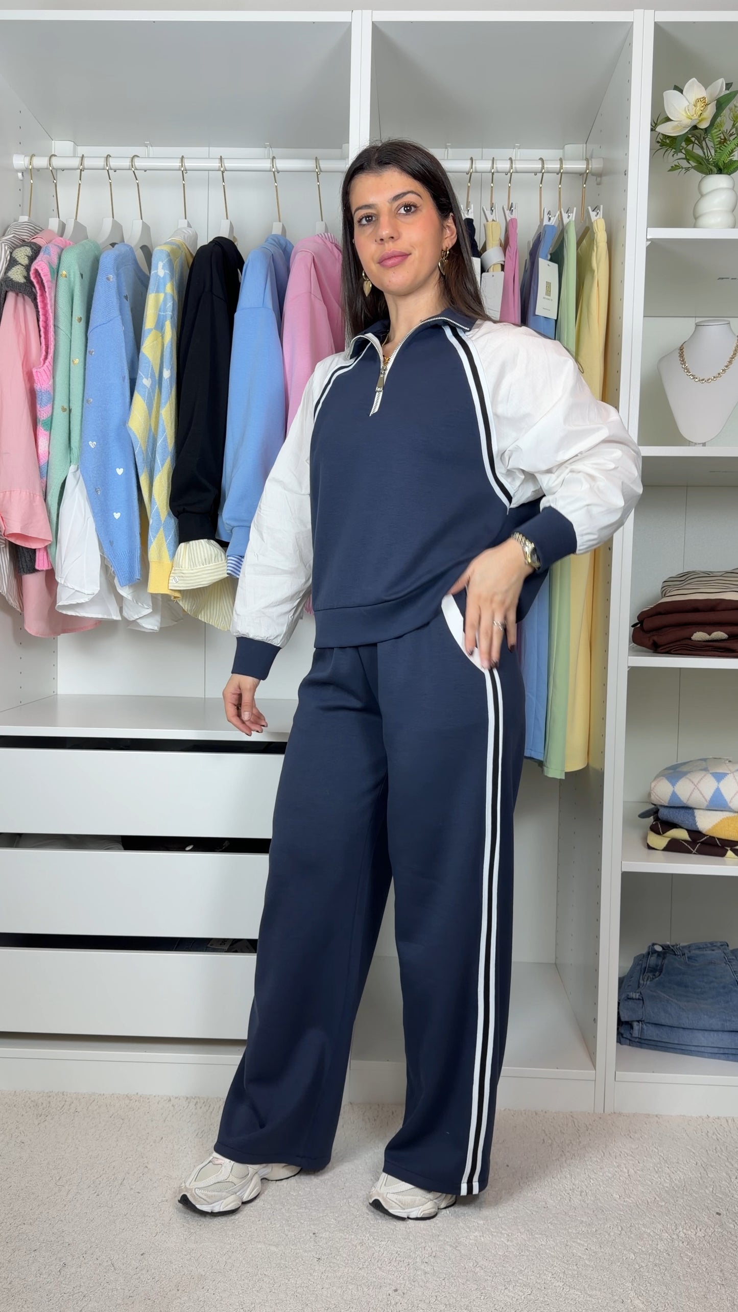 Conjunto fato de treino