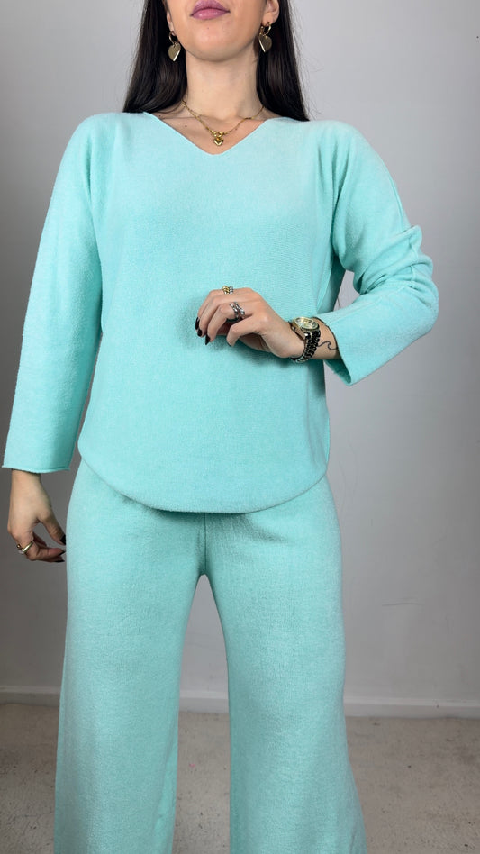 Conjunto de malha c/ calças extra longa