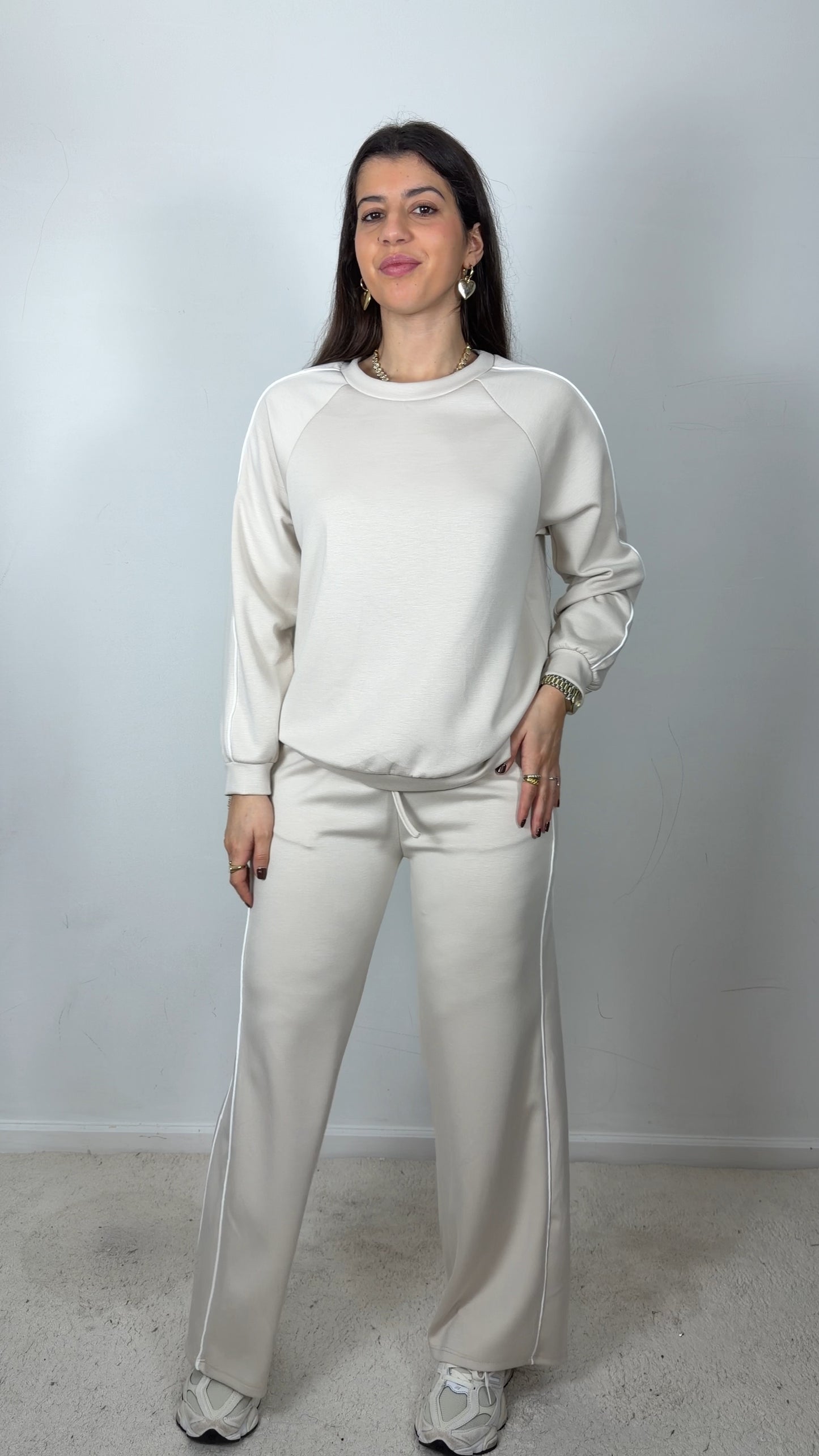 Conjunto fato de treino