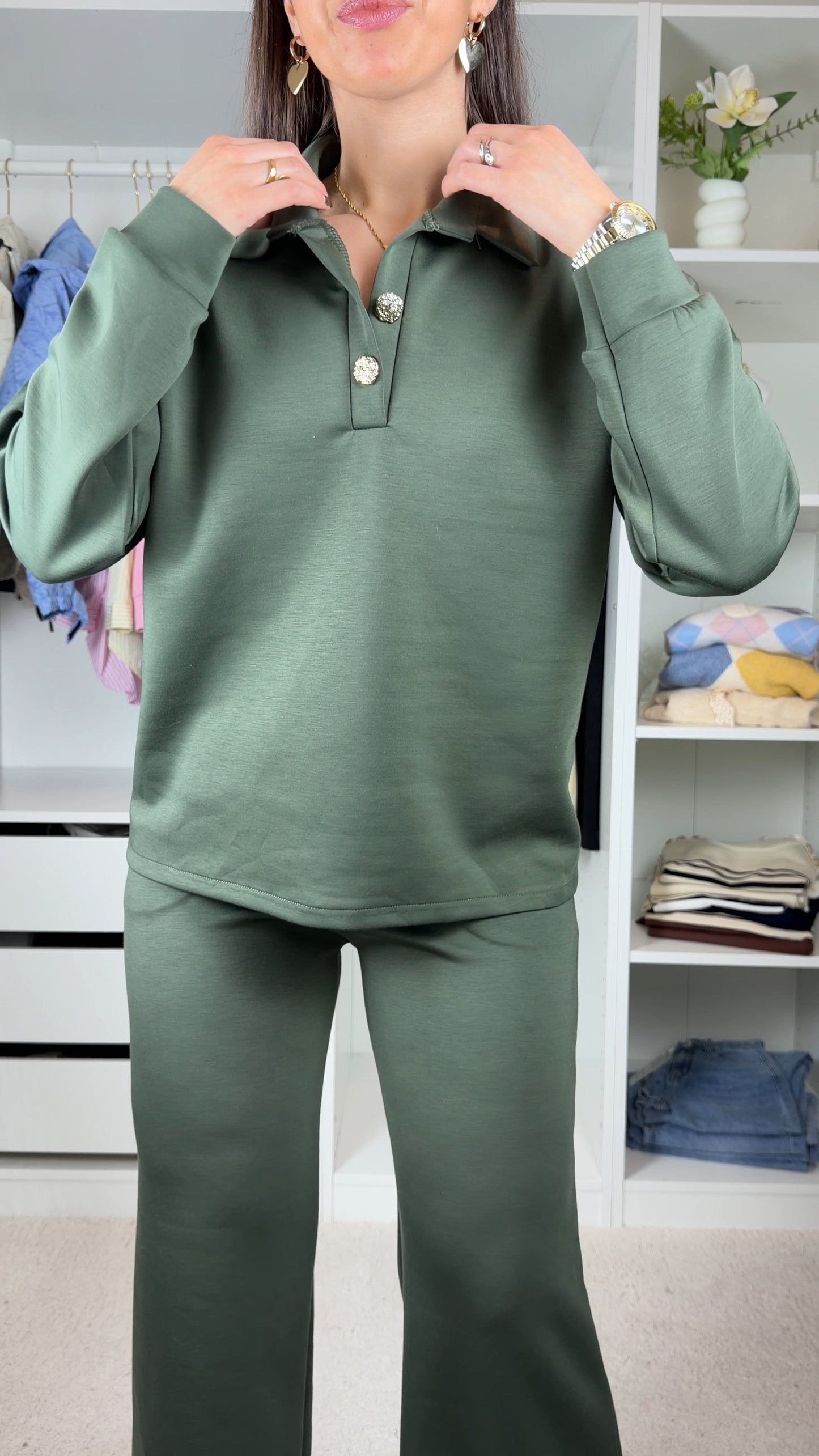 Conjunto fato de treino