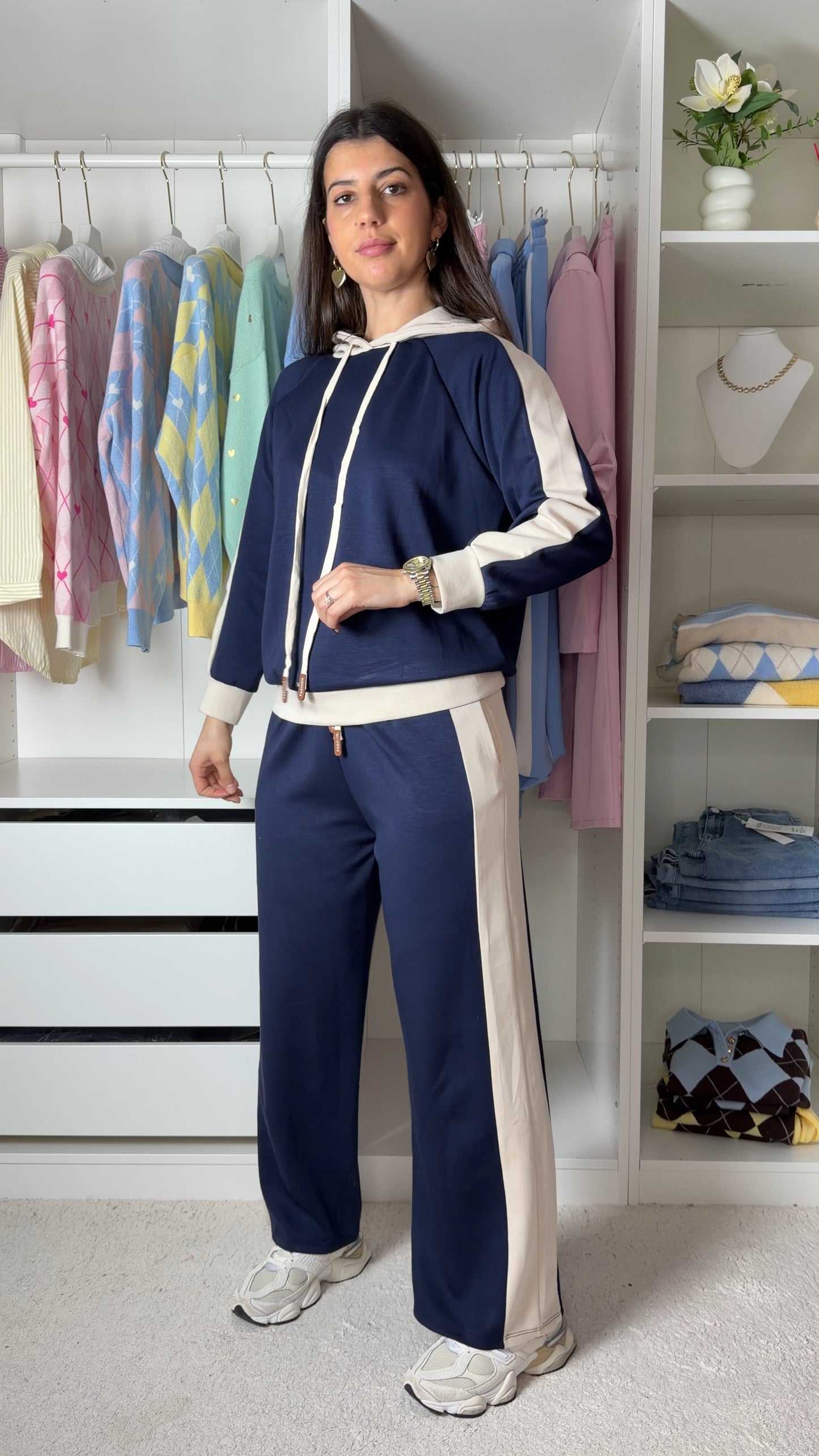 Conjunto fato de treino com risca lateral