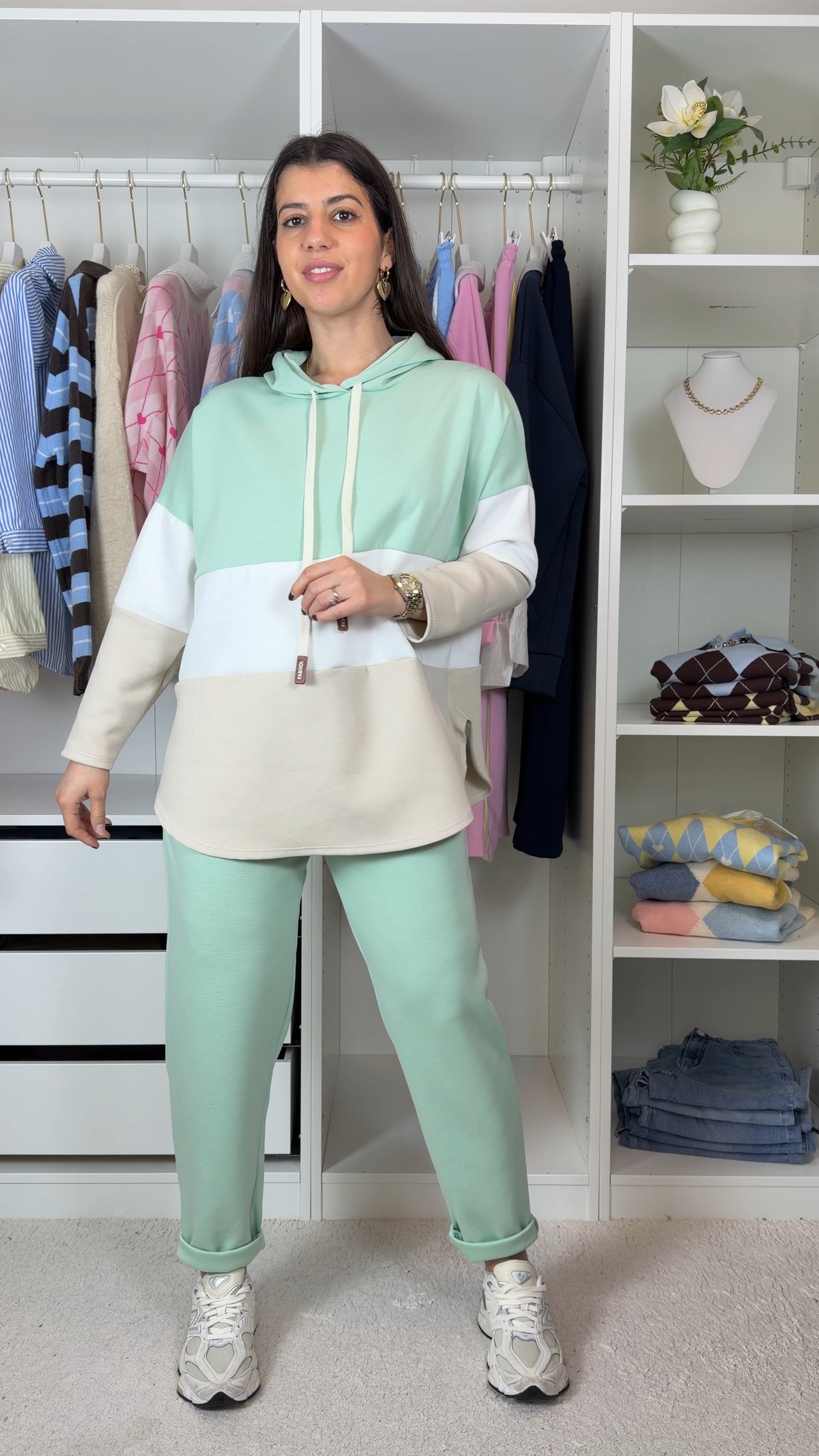 Conjunto fato de treino