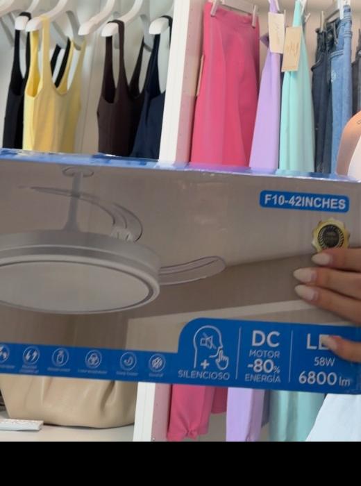 Candeeiro de teto com ventilador retratil
