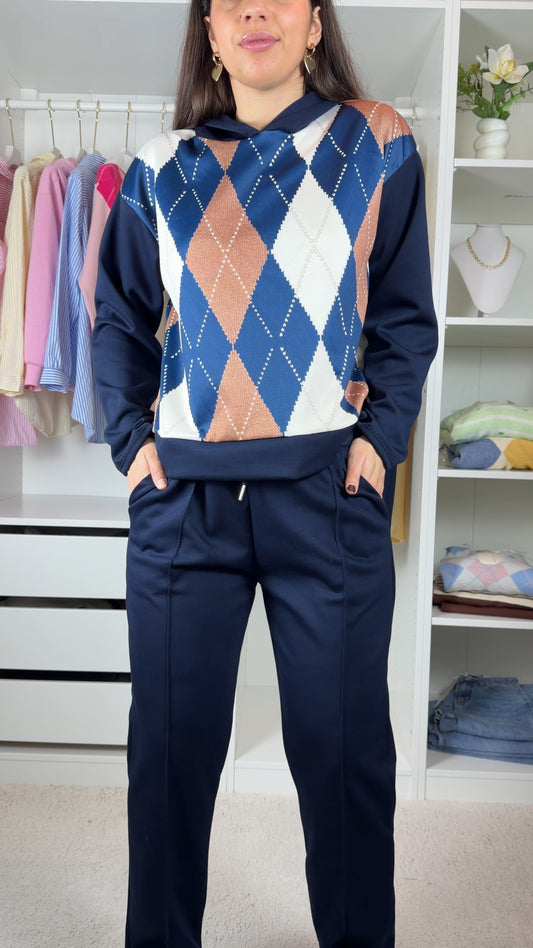 Conjunto fato de treino com losangos