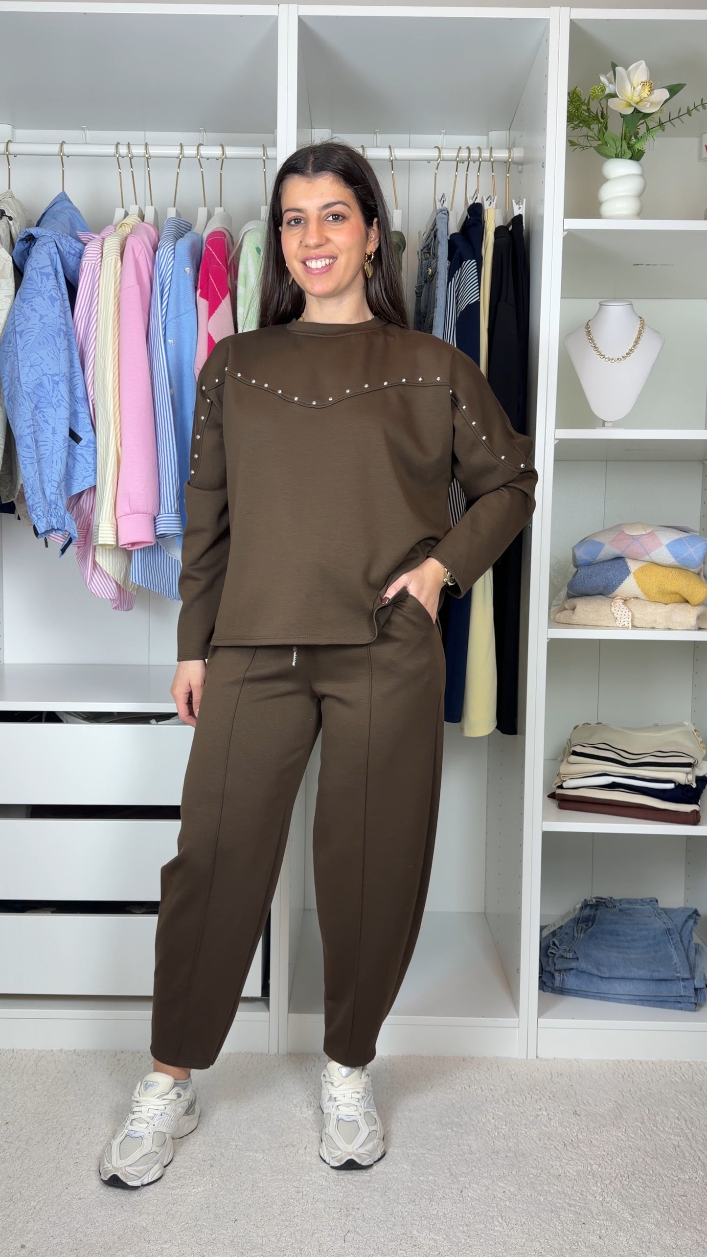 Conjunto fato de treino