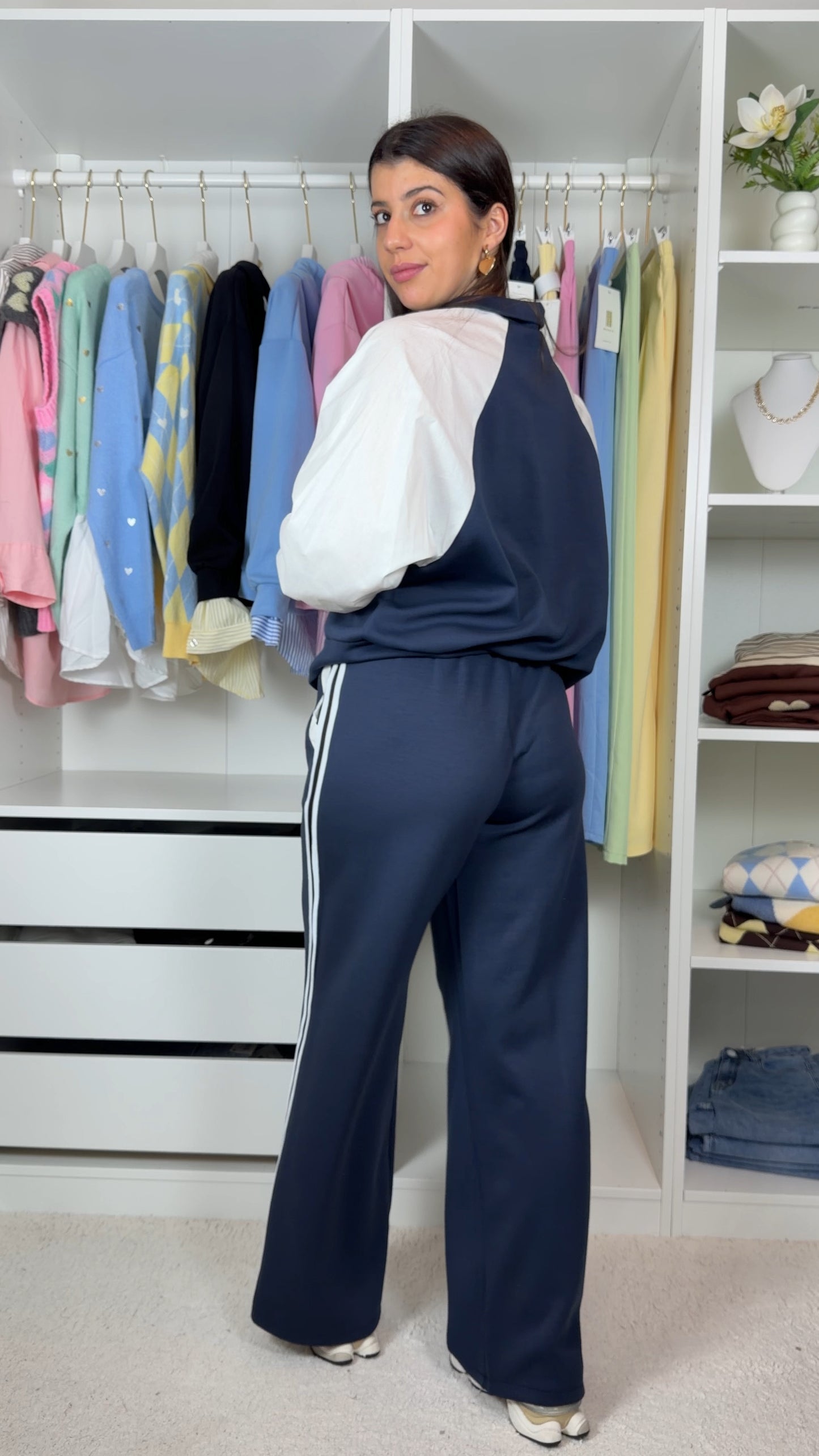 Conjunto fato de treino