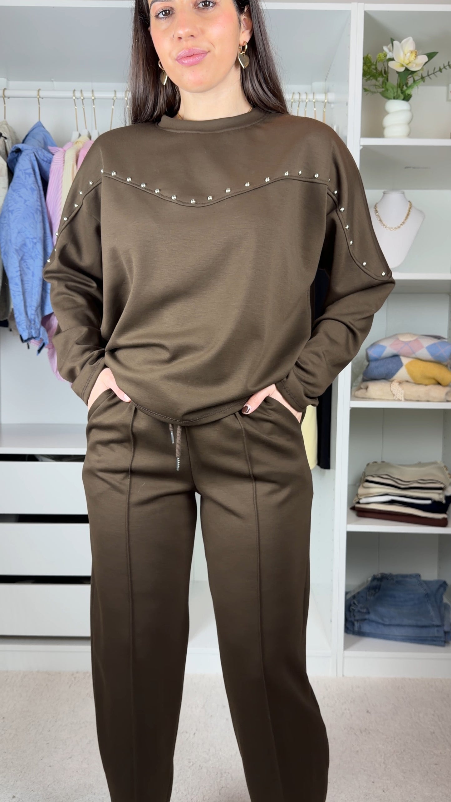 Conjunto fato de treino