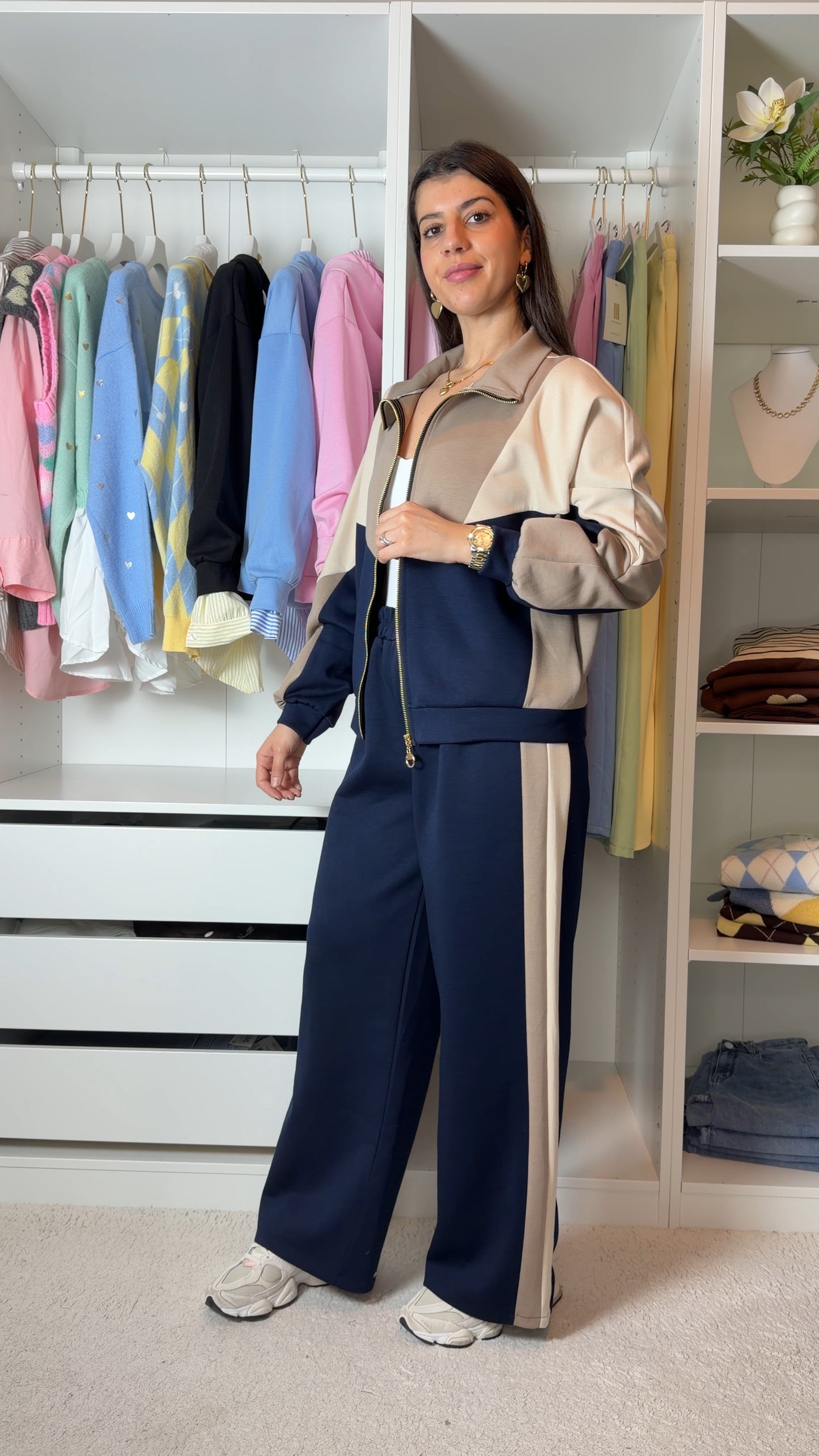 Conjunto fato de treino