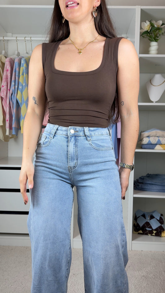 Calças de ganga inspiração levis