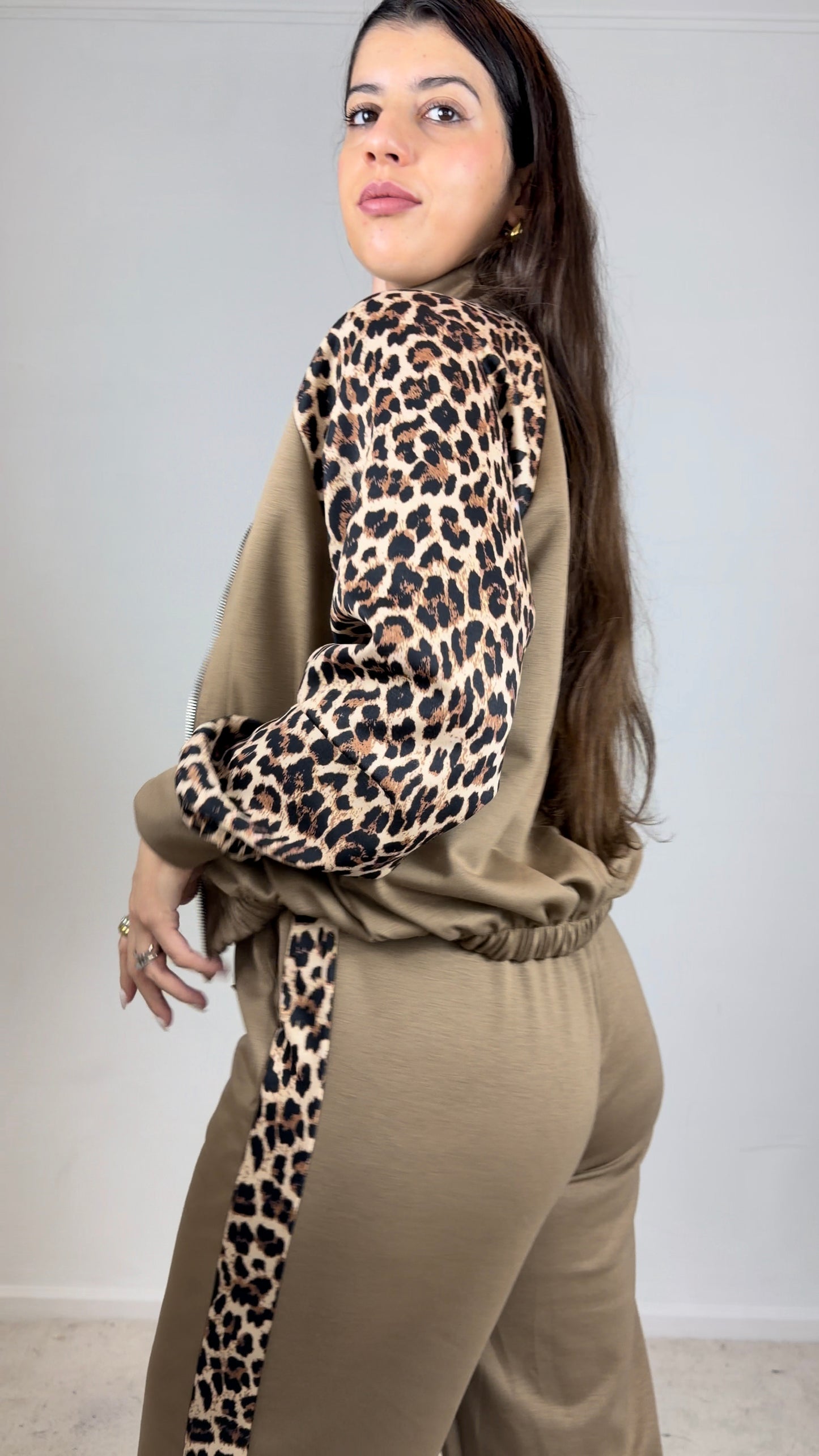 Conjunto fato de treino